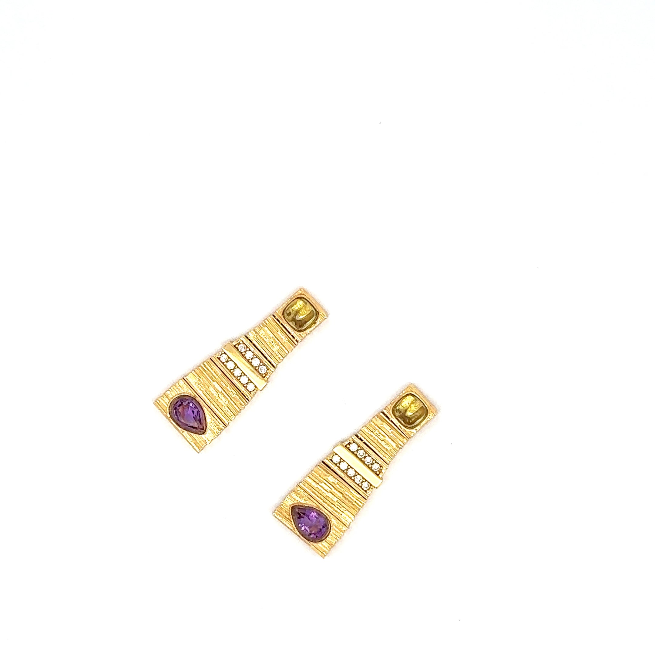 Yellow Gold Dangle Earrings with Pear-Shaped Amethyst Cabochons