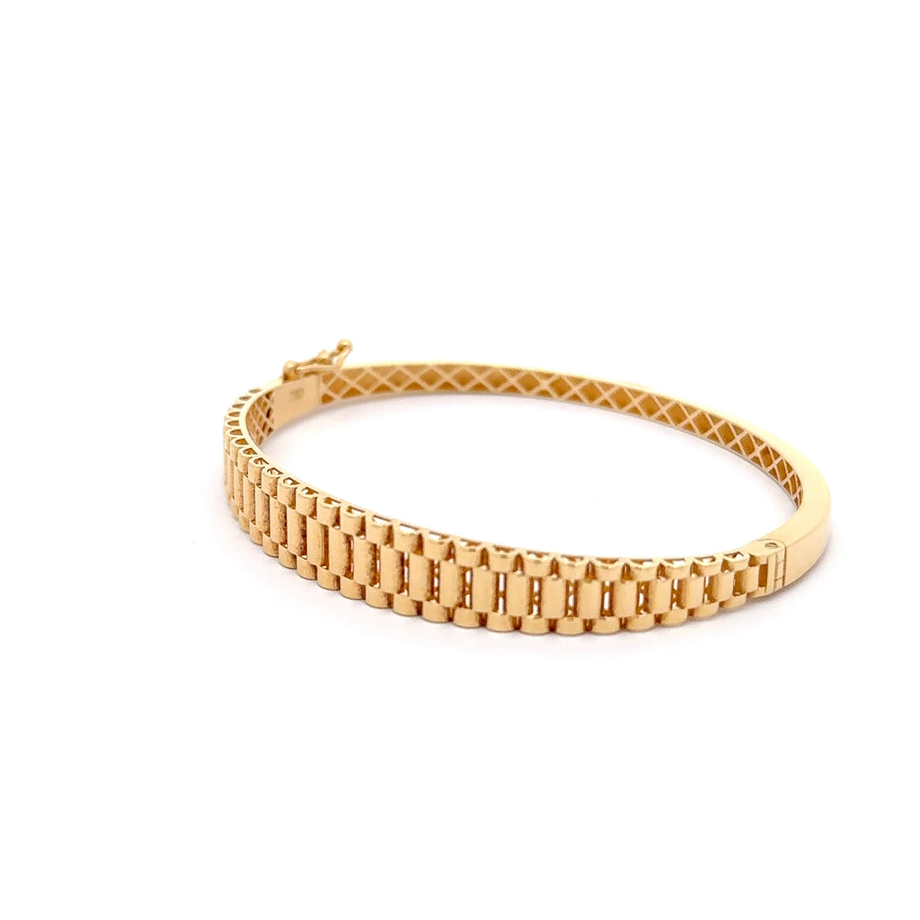 Classic Yellow Gold Hinged Bangle