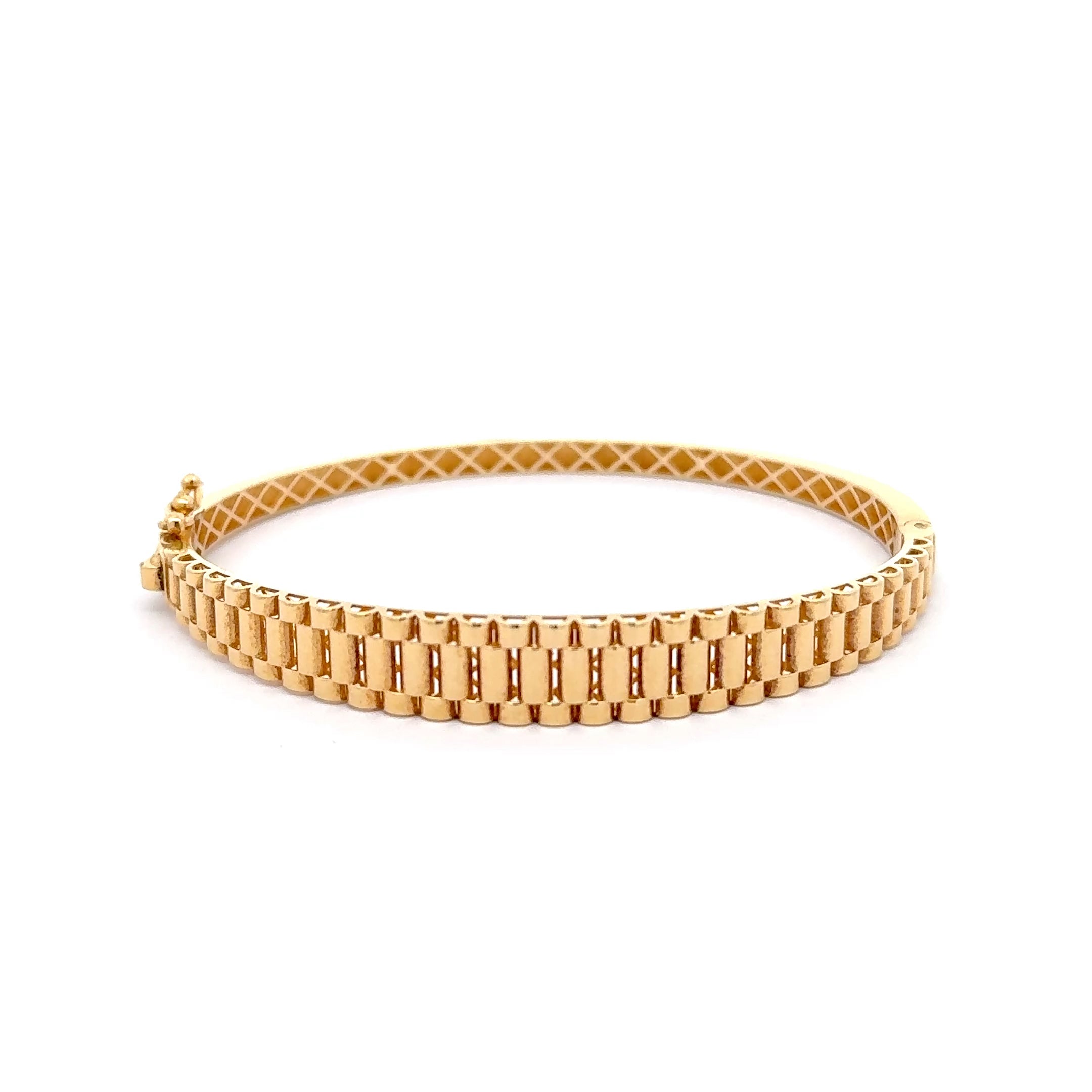 Classic Yellow Gold Hinged Bangle
