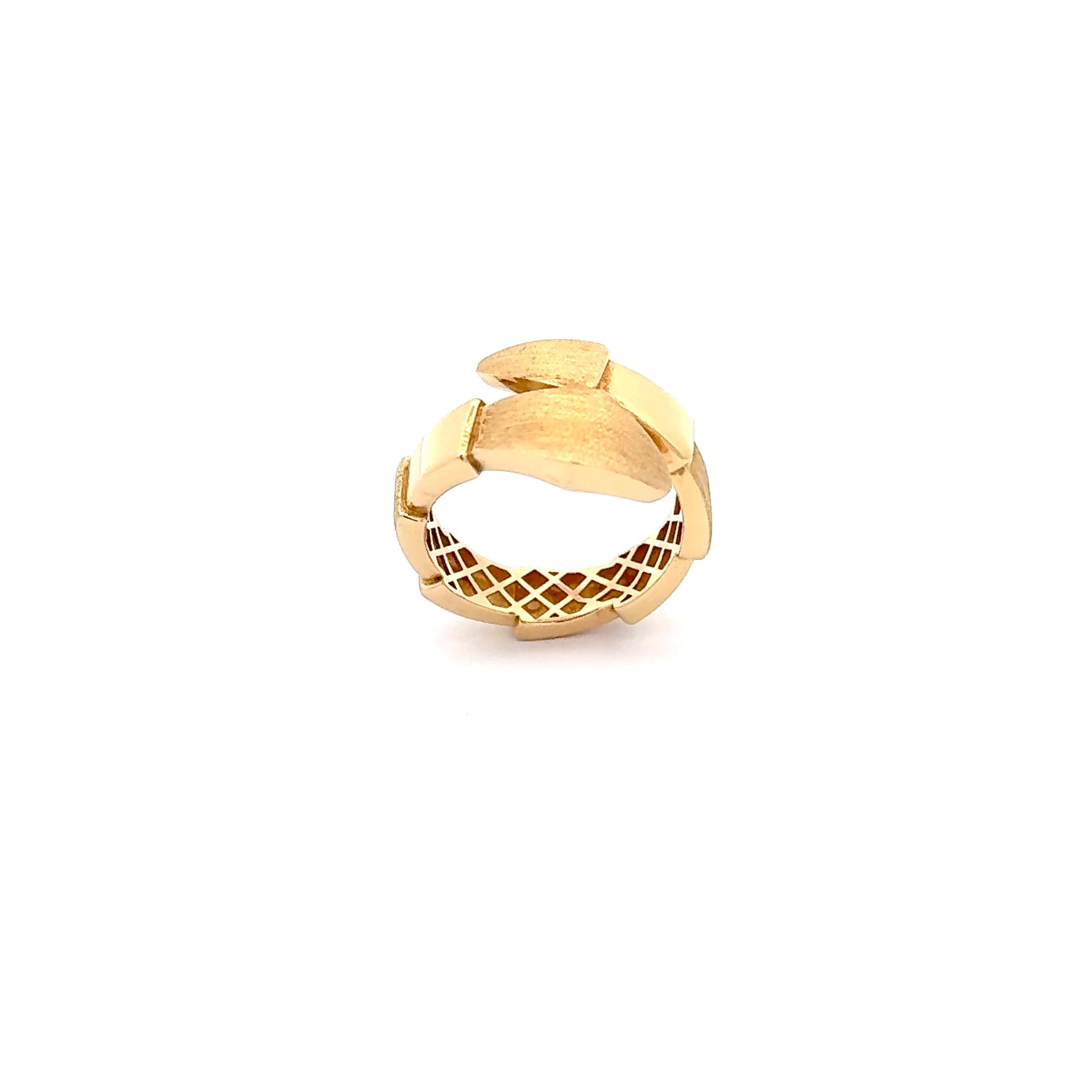 Articulated Yellow Gold Band Ring